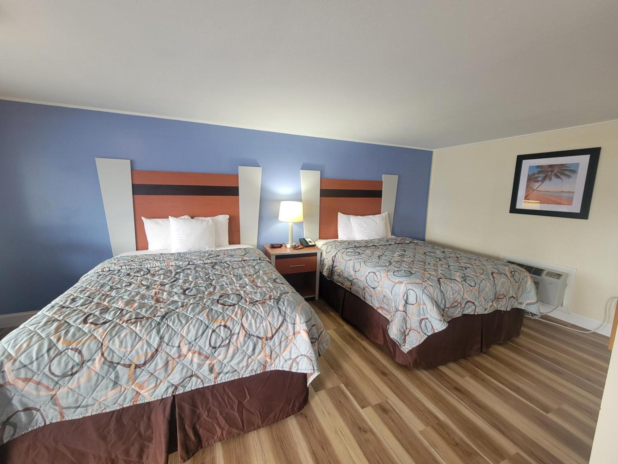 Days Inn By Wyndham - Cape Cod West Yarmouth Buitenkant foto